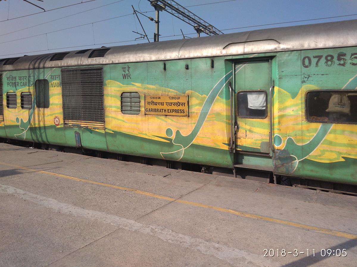 12910/Hazrat Nizamuddin - Bandra Terminus Garib Rath Express (PT) - Ratlam  to Borivali WR/Western Zone - Railway Enquiry