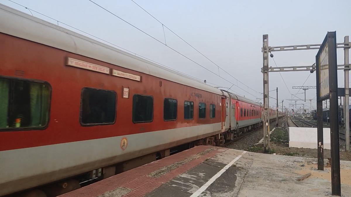 Sealdah New Delhi Rajdhani Express Irctc Fare Enquiry Railway Hot Sex Picture