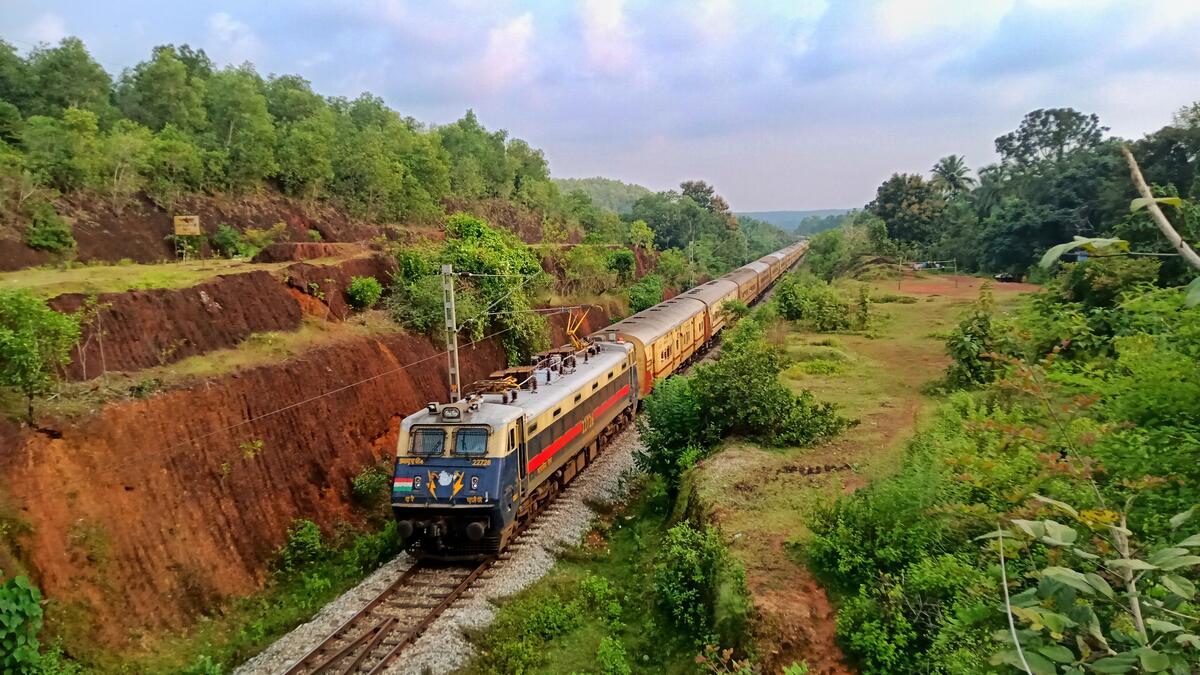 madgaon to honnavar train